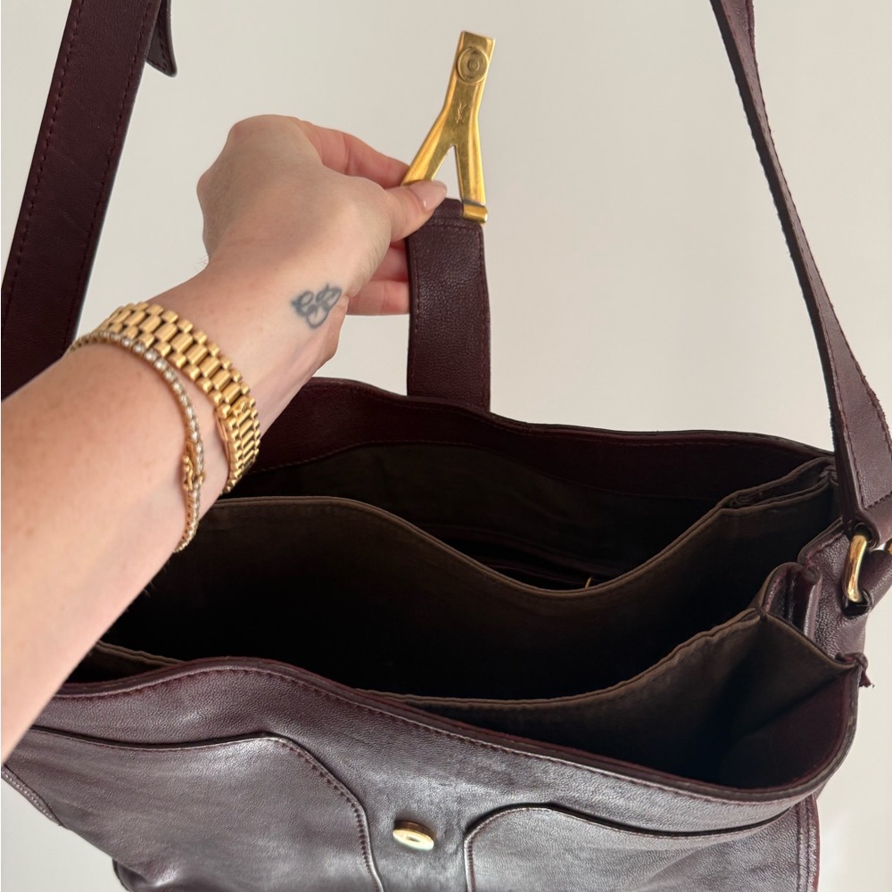 Yves Saint Laurent Burgundy Leather Shoulder Bag - Picture 3 of 10